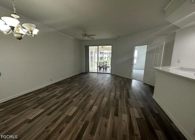 Building Photo - 9140 Southmont Cove