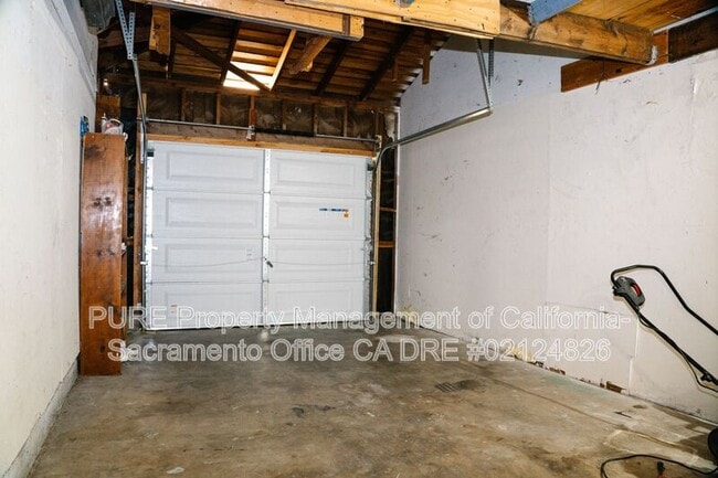 Building Photo - 10095 Nebula Way