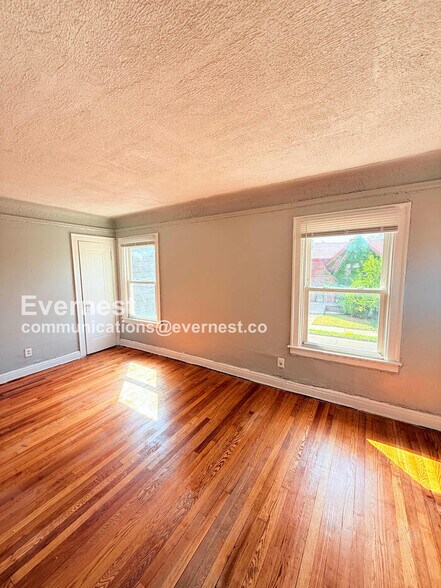 Building Photo - 15444 Appoline St