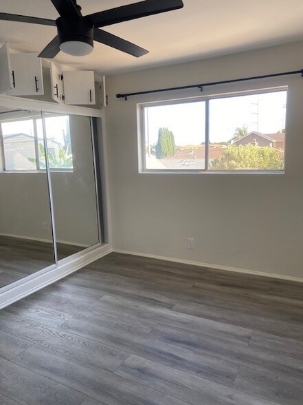 Building Photo - 11643 Eucalyptus Ave