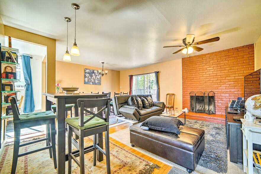 Primary Photo - 2475 Armstrong Pl