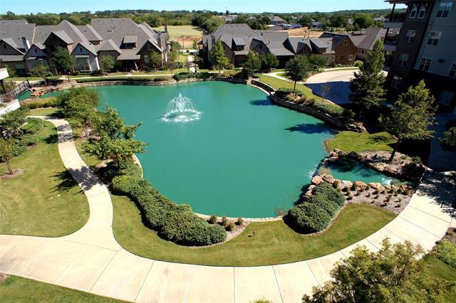 Building Photo - 301 Watermere Dr