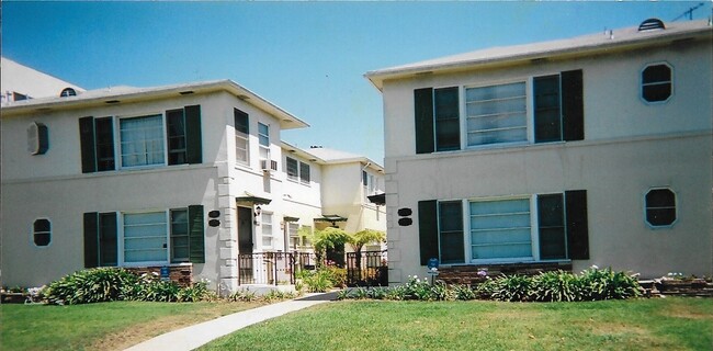 Building Photo - 1530 S Bedford St