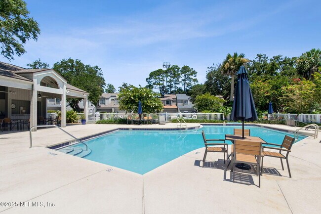 Building Photo - 455 Selva Lakes Cir