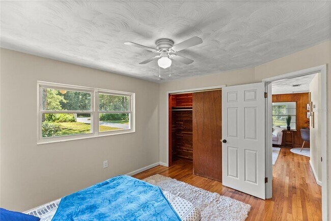 Building Photo - 5714 SW 196th Ave