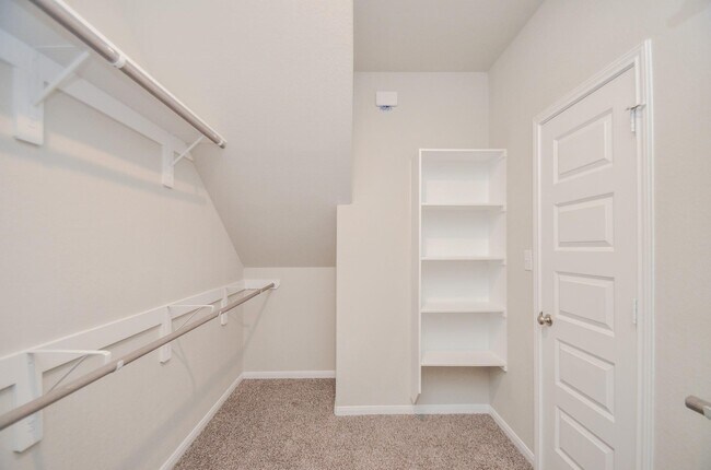 Building Photo - 14154 Little River Dr