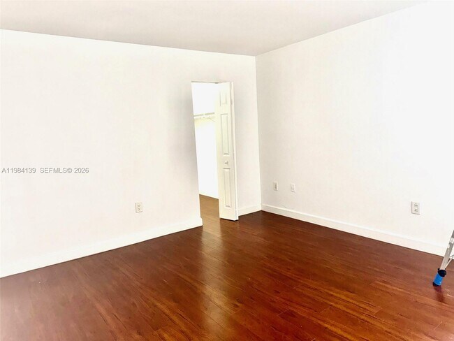 Building Photo - 10700 SW 108th Ave