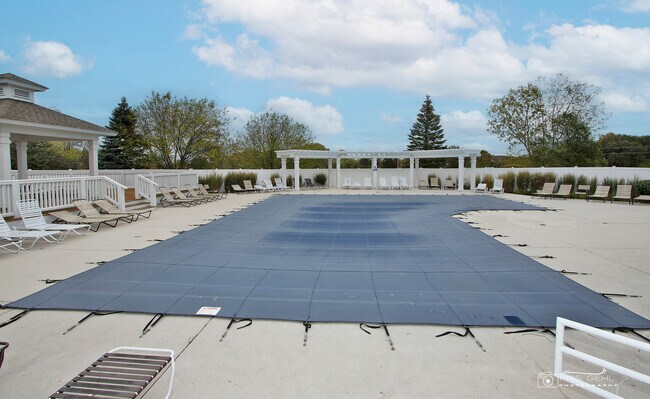 Building Photo - 3152 Falling Waters Ln