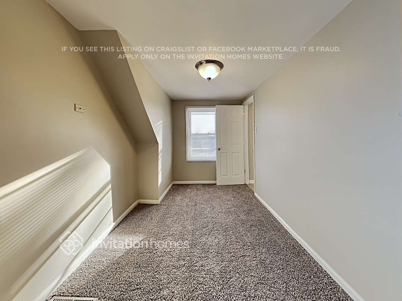 Building Photo - 9307 Nordica Ave