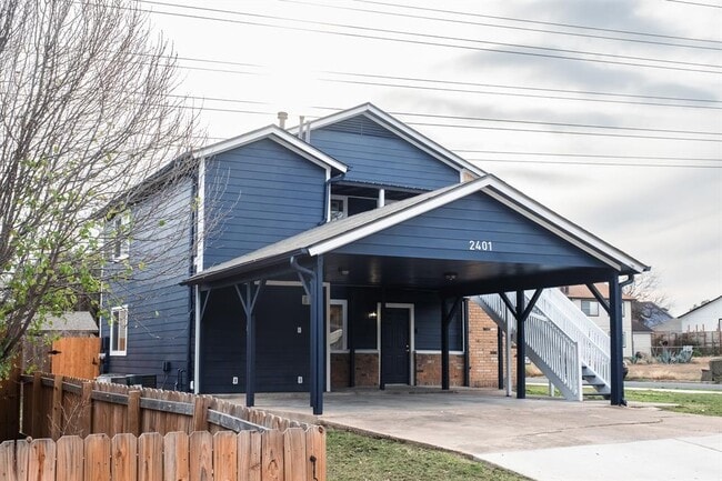 Building Photo - 2401 Bucks Run