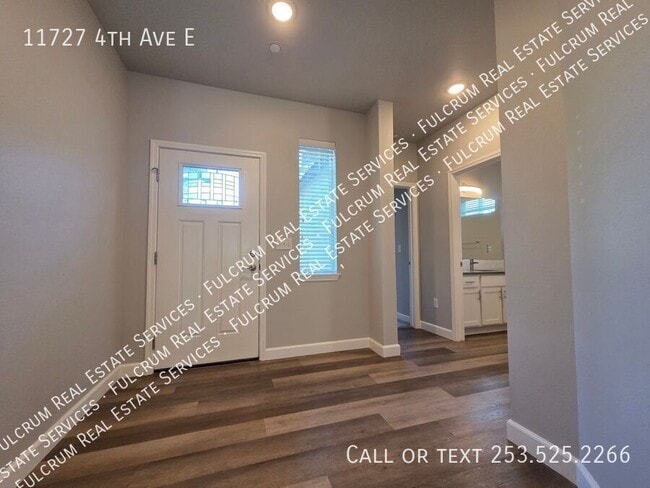 Building Photo - 11727 4th Ave E