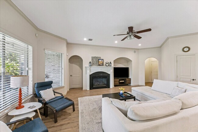 Building Photo - 23018 Catalina Harbor Ct