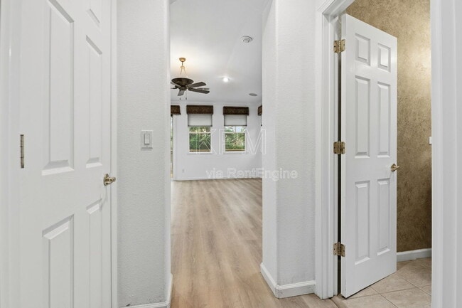 Building Photo - 5956 St Andrews Dr