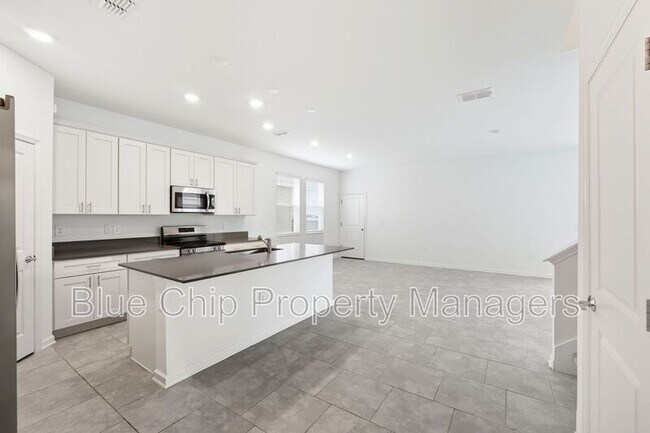 Building Photo - 2066 Shaggy Fisher Dr