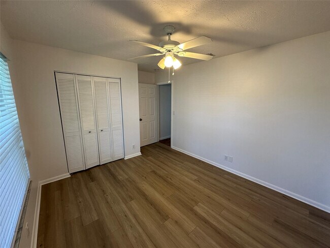 Building Photo - 364 NW 107th Terrace