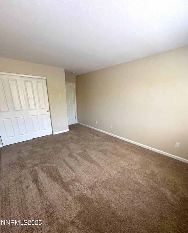 Building Photo - 4910 Deer Pass Dr