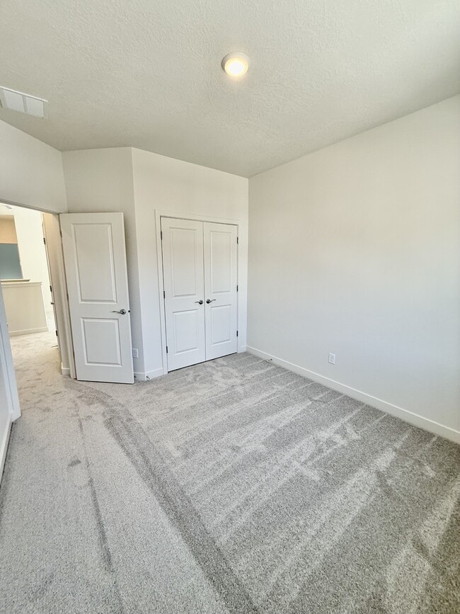 Building Photo - 4883 Coulter Ct