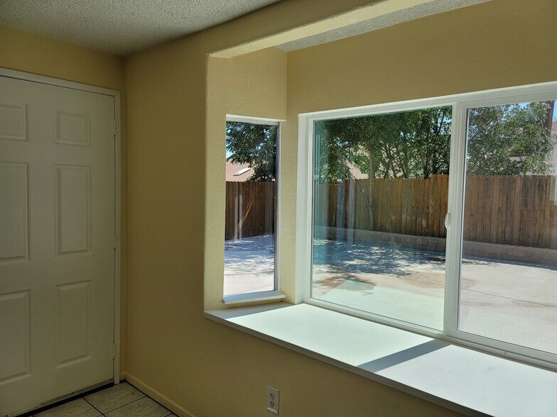 Building Photo - 37632 13th St E