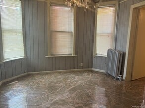 Building Photo - 56 N 10th Ave