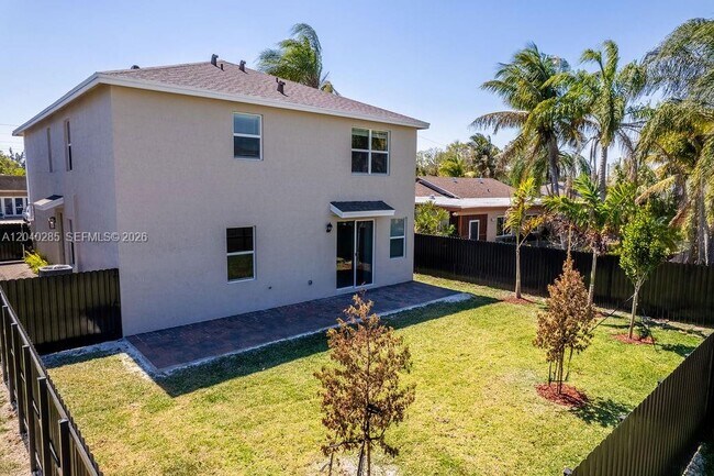 Building Photo - 12949 SW 267th St