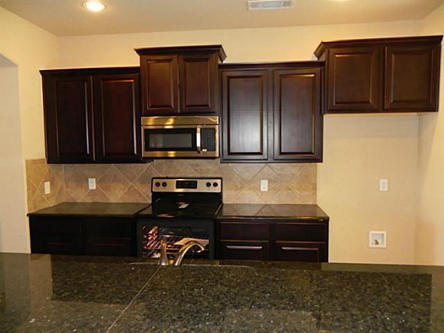 Building Photo - 1814 English Ln