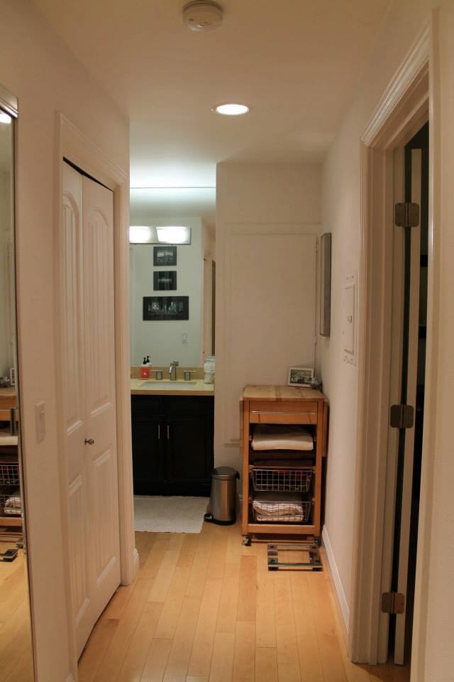 Primary Hallway - 2263 Fox Hills Dr