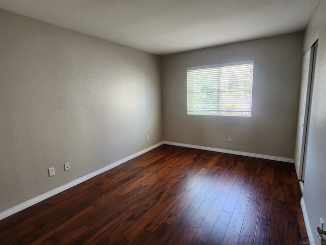 Building Photo - 4106 Walnut Ridge