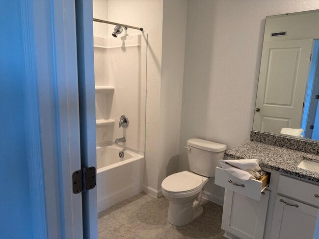 Building Photo - 3353 Vesara Dr