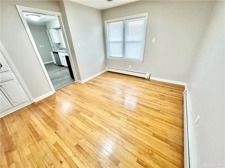 Building Photo - 624 Ruth Ave