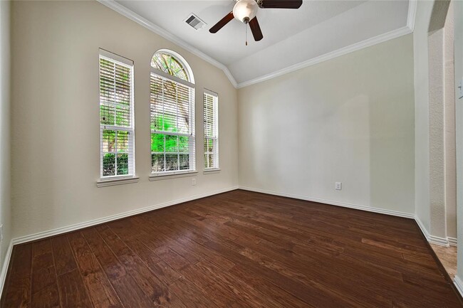 Building Photo - 13742 McKinney Creek Ln