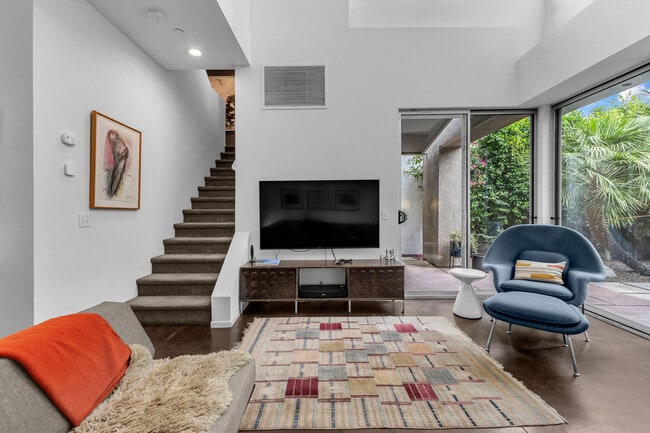 Building Photo - 3574 Penny Ln