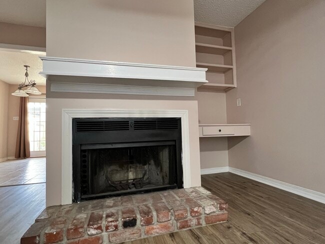 Building Photo - 6212 Stumberg Ln