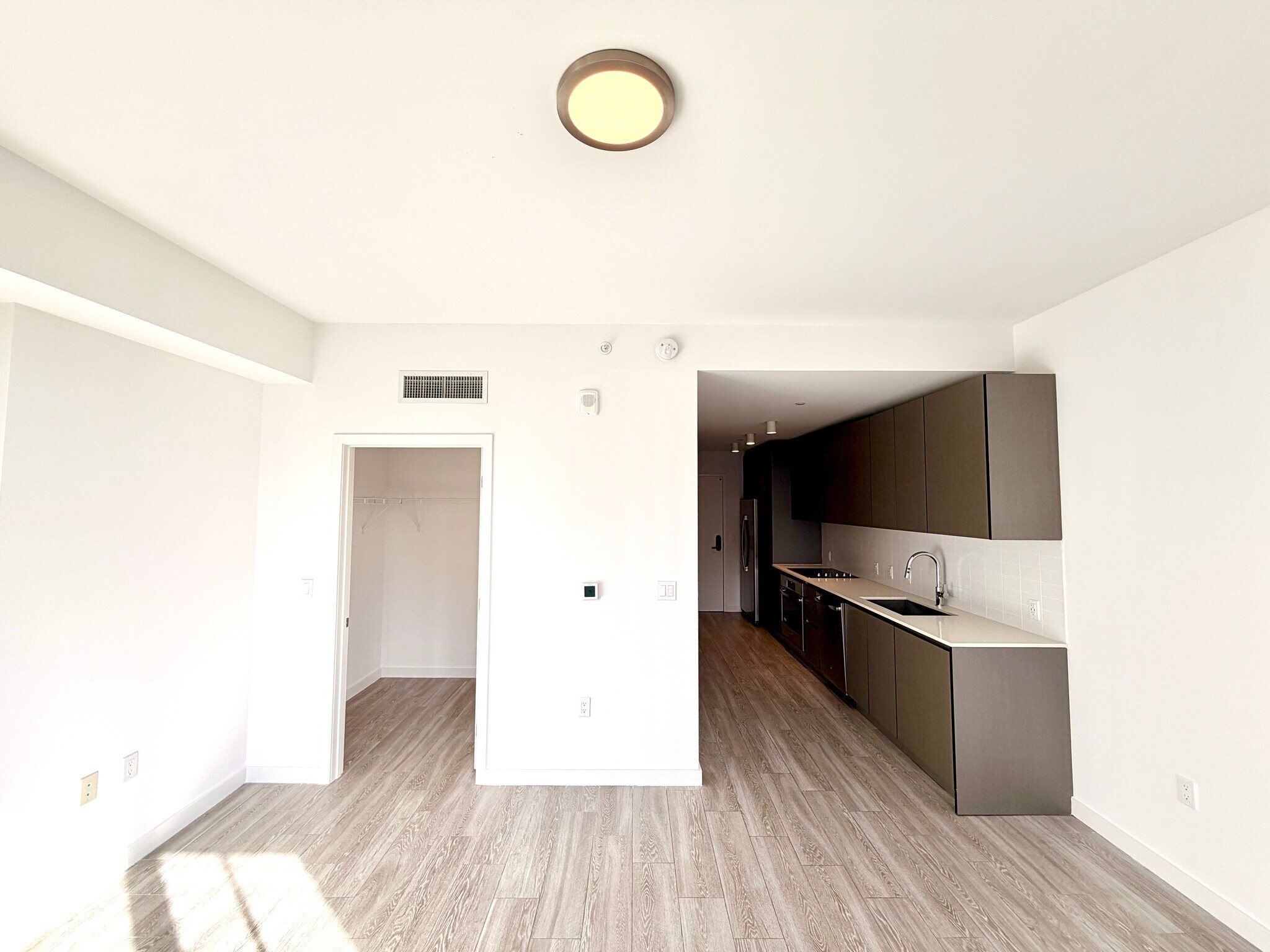 Building Photo - 328 NW 33rd St