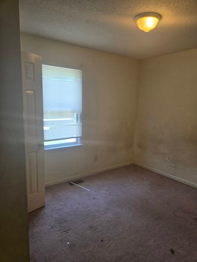 Building Photo - 115 Blackwelder Ave