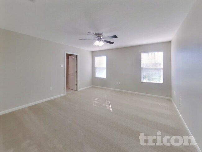 Building Photo - 1916 Constitutional Republic Pl