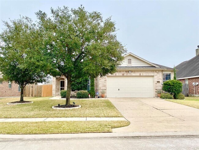 Building Photo - 17518 Stamford Oaks Dr