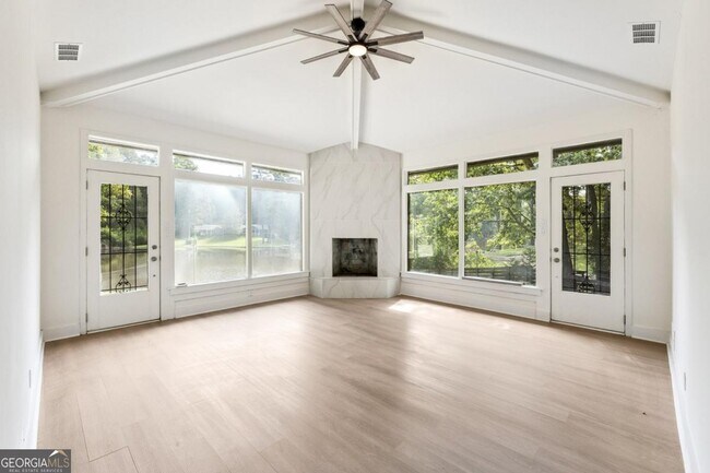 Building Photo - 1568 Niskey Lake Trail SW