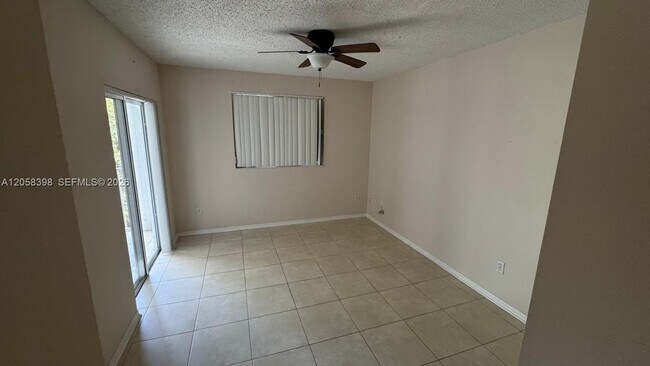 Building Photo - 2600 S University Dr