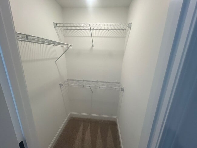 Building Photo - 312 Traywick Pl