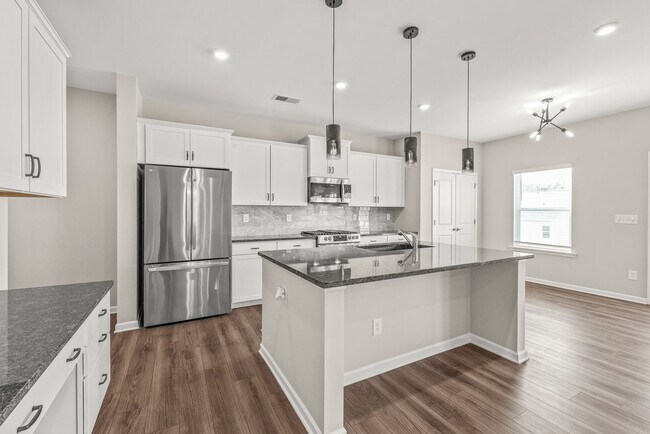 Building Photo - Beautiful 4 Bedroom Home in Gastonia