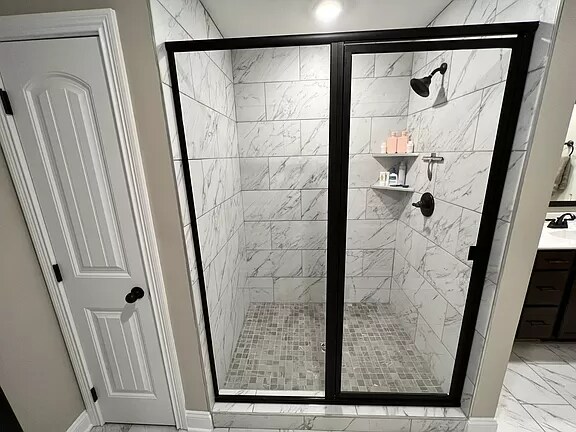 Building Photo - 201 Geneva Ln