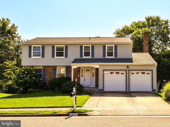 Primary Photo - 4037 Broadwire Dr