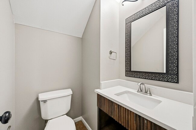 Building Photo - 16503 Shady Canyon Ct