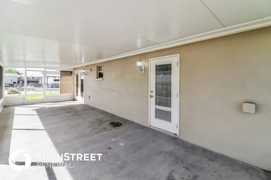 Building Photo - 2026 Tumbleweed Dr