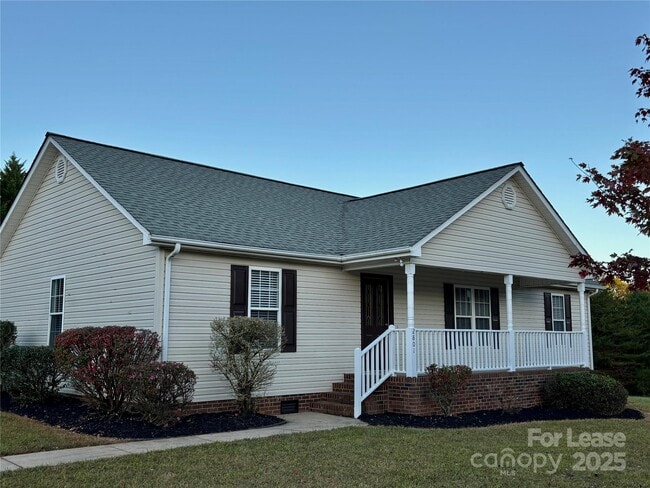 Primary Photo - 2801 Union Ridge Dr