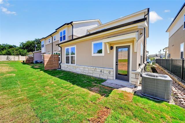 Building Photo - 3006 Harmon Dr