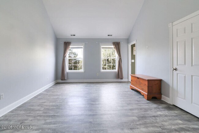 Building Photo - 12 Osbourne Ct