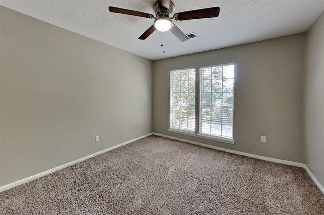 Building Photo - 8427 Burwood Park Dr