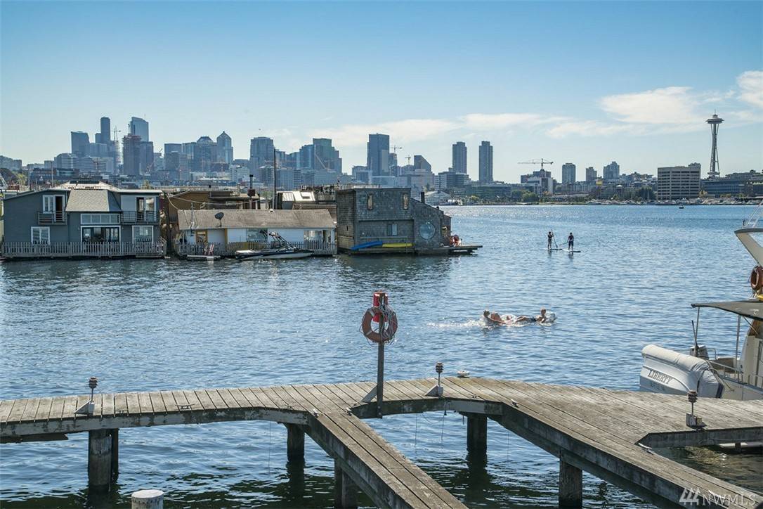 Marina view to Downtown - 2301 Fairview Ave E