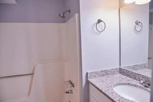 Building Photo - 248 Mill Creek Pl